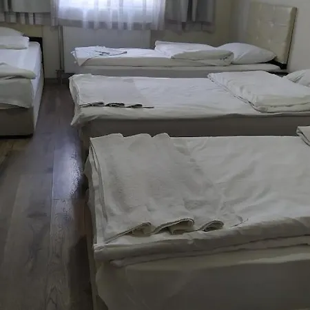 Marpalace מלון 3*