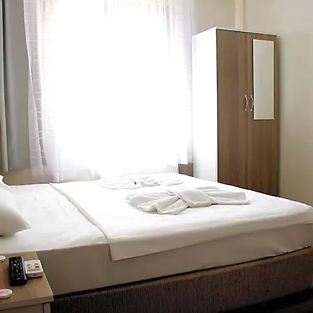 Ξενοδοχείο Marpalace 3*