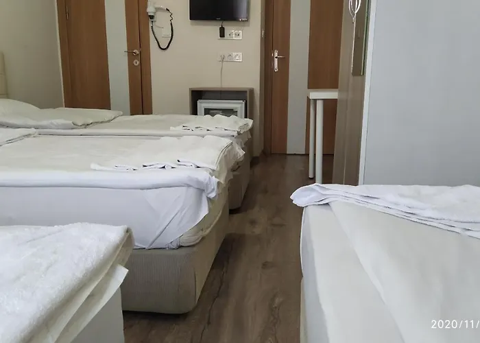 Отель Marpalace