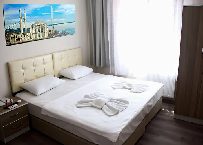 Отель Marpalace